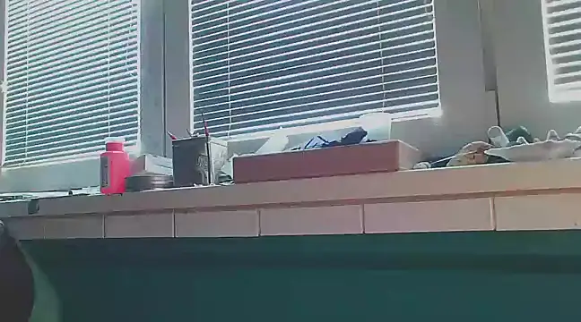 Snapshot of YouWantMe666 chatting on February 20, 8:39 am YouWantMe666 online show from February 20, 8:39 am