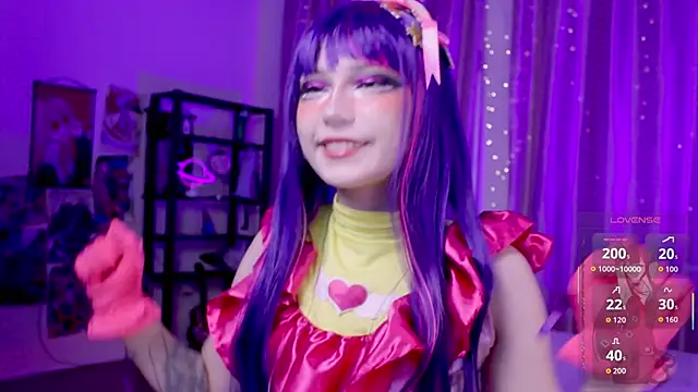 Snapshot of Carolina_Leep chatting on October 7, 2:03 pm Carolina Leep online show from October 7, 2:03 pm