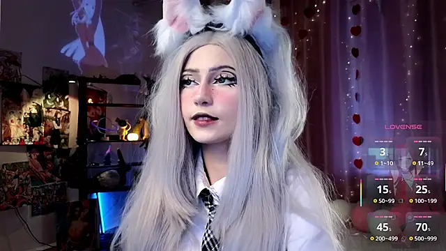 Carolina Leep online show from March 11, 1:39 pm