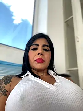 Snapshot of Tamyjenkins1 chatting on November 29, 6:44 pm Tamyjenkins1 online show from November 29, 6:44 pm