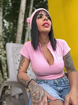 Tamyjenkins1 online show from May 17, 10:17 pm