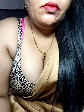 Snapshot of sneha_rose chatting on May 8, 4:56 pm sneha rose online show from May 8, 4:56 pm