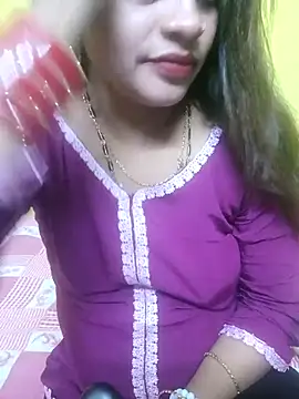 Sexyranibhabhi online show from May 6, 2:11 pm