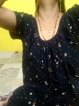Sexyranibhabhi online show from May 9, 3:23 am
