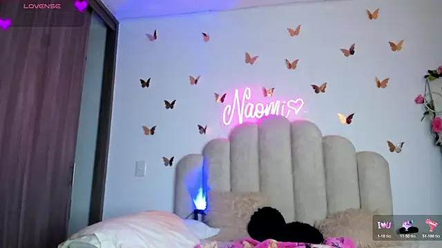 NaomiAsha online show from November 30, 7:07 pm