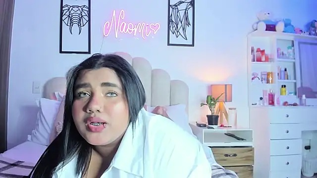 NaomiAsha online show from July 6, 12:57 pm
