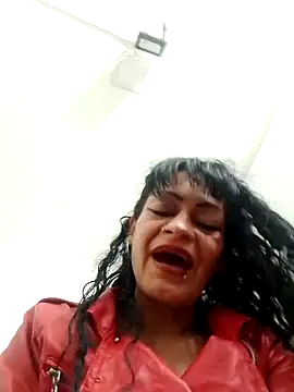 AlexandraJones  online show from March 17, 12:08 am