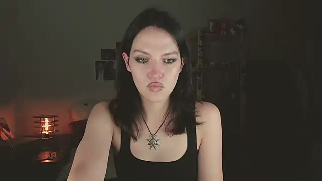 Niky  Jess online show from June 13, 8:07 pm
