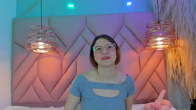 AngelaaCute  online show from December 27, 2:54 pm