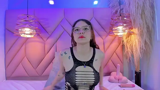 AngelaaCute  online show from March 18, 3:31 pm