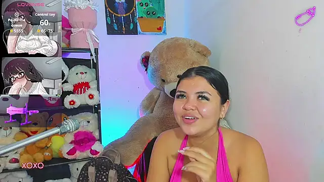 Snapshot of Lizz_Tender chatting on June 13, 11:52 am Lizz Tender online show from June 13, 11:52 am