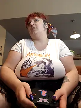 Snapshot of LadyRochester chatting on May 27, 1:30 pm LadyRochester online show from May 27, 1:30 pm