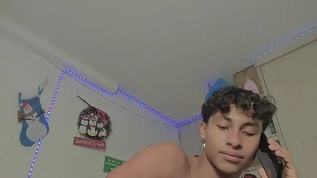 Snapshot of _diegsz_ chatting on December 11, 6:20 pm diegsz online show from December 11, 6:20 pm