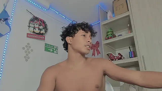 Snapshot of _diegsz_ chatting on January 4, 10:27 am diegsz online show from January 4, 10:27 am