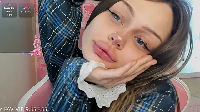 shy melony online show from March 15, 10:10 am