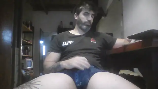 ozzypsico13 online show from June 6, 1:49 pm