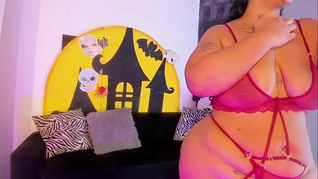 Tasha Sant online show from October 25, 1:18 pm