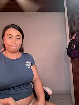 dulce santamaria online show from March 8, 8:57 pm