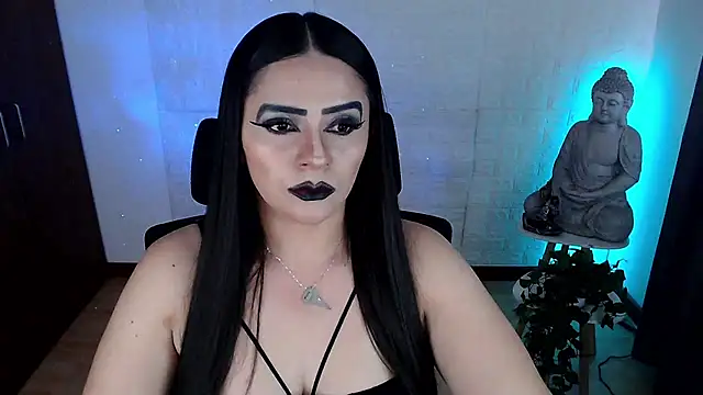 Snapshot of GODDESS_EVANS chatting on May 25, 9:32 pm GODDESS EVANS online show from May 25, 9:32 pm