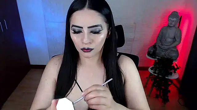 Snapshot of GODDESS_EVANS chatting on June 26, 12:48 am GODDESS EVANS online show from June 26, 12:48 am