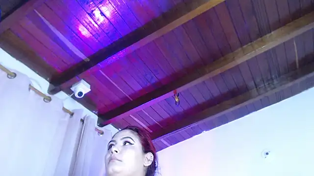 Amara Red online show from June 10, 11:42 am
