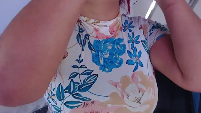 Amara Red online show from July 18, 11:25 am