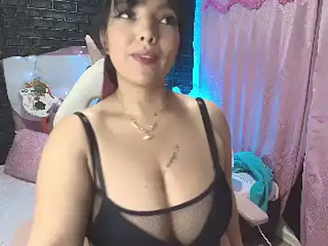 loren tits24 online show from January 2, 12:23 am