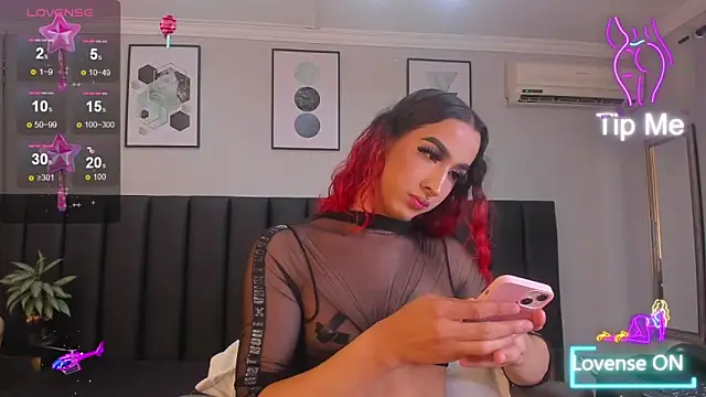 Snapshot of EIMY_BRIGHT chatting on September 20, 3:40 am EIMY BRIGHT online show from September 20, 3:40 am