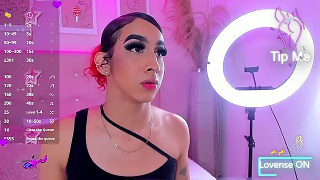 Snapshot of EIMY_BRIGHT chatting on October 4, 3:48 am EIMY BRIGHT online show from October 4, 3:48 am