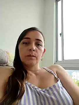 natalie cowens online show from February 1, 5:37 pm