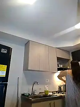 natalie cowens online show from February 12, 12:58 am