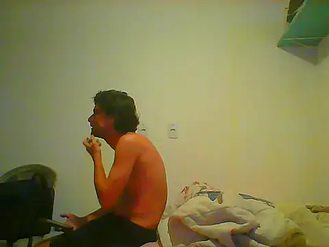 couplemilk online show from February 4, 2:49 am