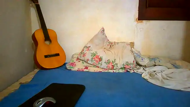 couplemilk online show from June 14, 9:06 pm