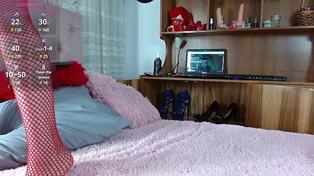 tifanny-squirt online show from December 7, 12:30 am