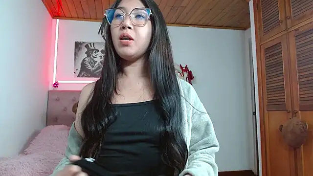 tifanny-squirt online show from October 12, 1:04 am