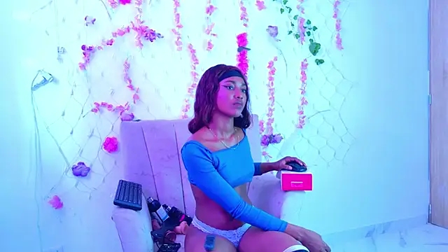 NatazhaQueen online show from May 3, 4:24 pm