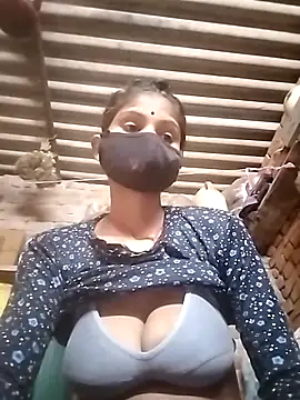 Snapshot of Ritu-0143 chatting on April 15, 5:58 am Ritu-0143 online show from April 15, 5:58 am