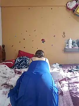 Lunababymylove online show from January 25, 10:18 pm