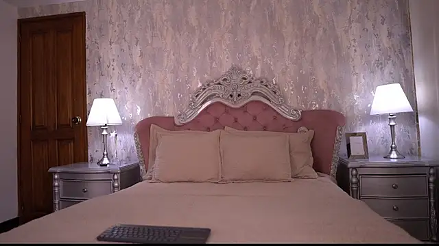 AngelineConnor online show from June 11, 10:08 pm