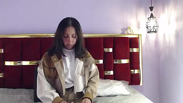 Snapshot of ling_ling24 chatting on October 11, 3:06 am ling ling24 online show from October 11, 3:06 am