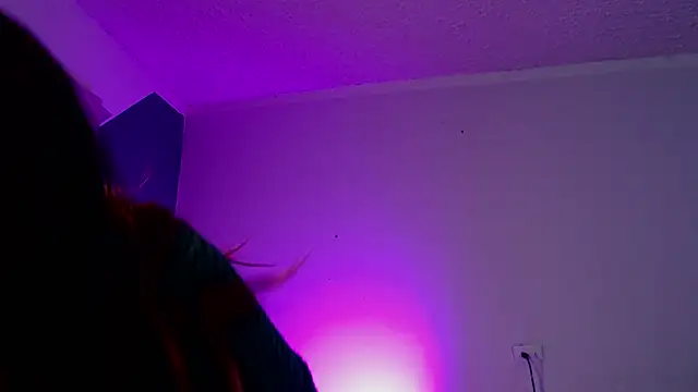 Miiaa wallace online show from January 15, 12:36 pm