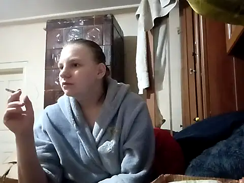 Zvezdnaya Vedmichka online show from December 7, 12:56 pm