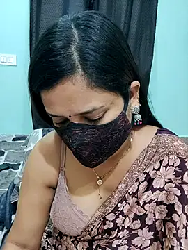 Snapshot of payal_sharma1 chatting on March 9, 7:34 am payal sharma1 online show from March 9, 7:34 am