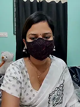 Snapshot of payal_sharma1 chatting on March 9, 1:48 pm payal sharma1 online show from March 9, 1:48 pm