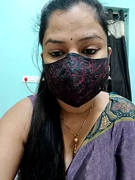 Snapshot of payal_sharma1 chatting on December 21, 7:48 am payal sharma1 online show from December 21, 7:48 am