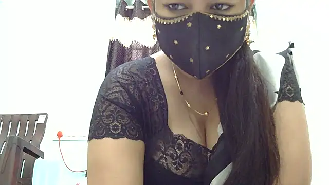 Snapshot of payal_sharma1 chatting on March 1, 6:37 am payal sharma1 online show from March 1, 6:37 am