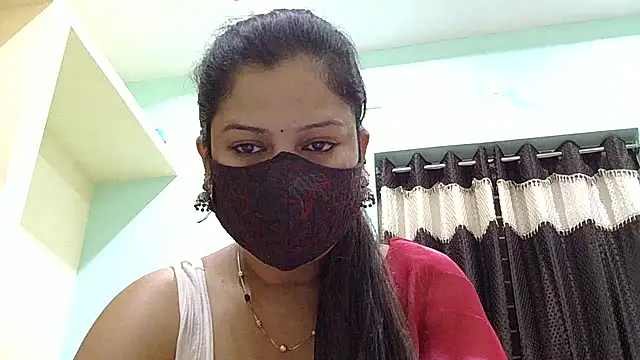 Snapshot of payal_sharma1 chatting on March 28, 1:33 pm payal sharma1 online show from March 28, 1:33 pm