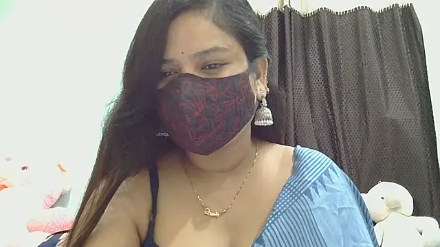 Snapshot of payal_sharma1 chatting on August 4, 1:46 pm payal sharma1 online show from August 4, 1:46 pm