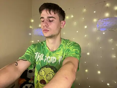 Mike severi2 online show from February 15, 5:41 am