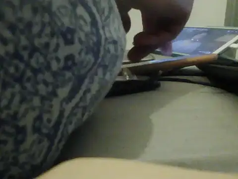 Snapshot of lickthehottie chatting on August 7, 9:06 pm lickthehottie online show from August 7, 9:06 pm